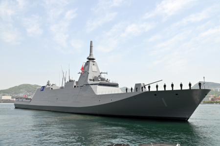 日本海軍 護衛艦 特大自衛 艦旗 ※価格交渉可 日本海軍 護衛艦 特大自衛 艦旗 ※価格交渉可 日本海軍 護衛艦