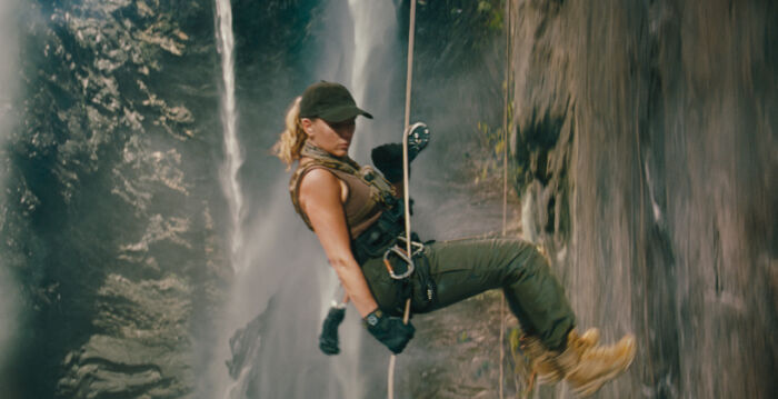 史嘉蕾介绍自己在《侏罗纪:重生》的角色