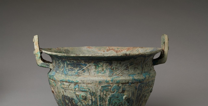 两湖北男看小说学盗墓 窃得20件青铜器