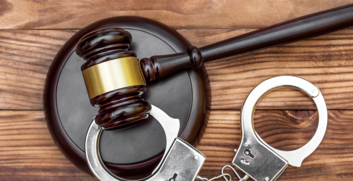 涉嫌跨国诈骗300名长者 美加8华人被诉