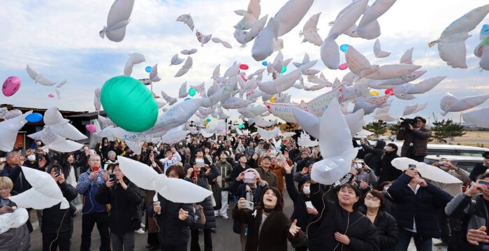 组图：日本311大地震14周年 多地办悼念活动