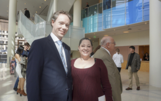 高級工程師：神韻天幕技術與現實的互動真棒