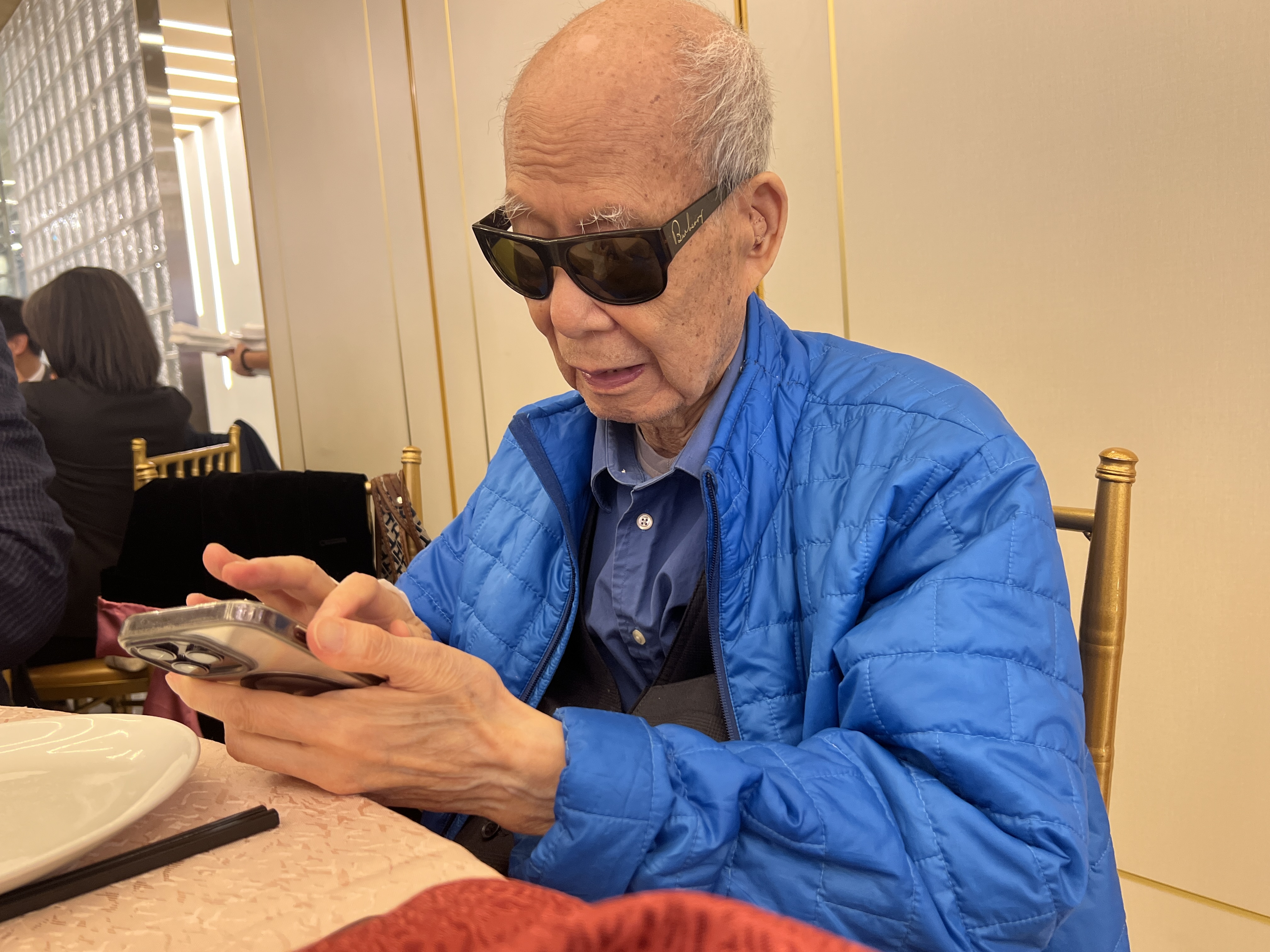 文學大師王鼎鈞百歲出版自選集《江河旋律》 | 新書| 大紀元