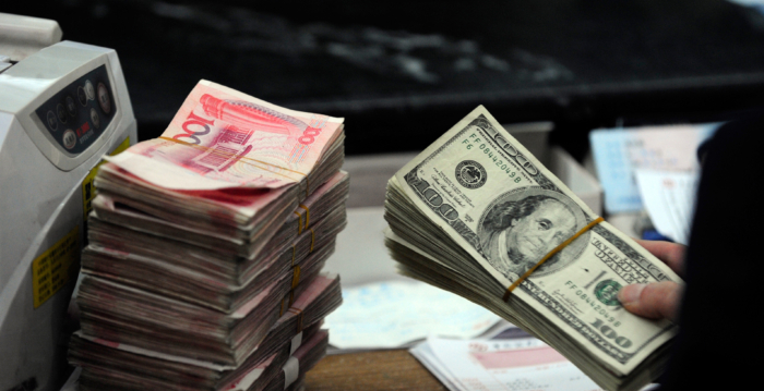 深圳退休夫妻月入1.2万负债1.2亿 申请破产