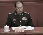 分析：中共軍中兩派鬥爭牽動台海局勢