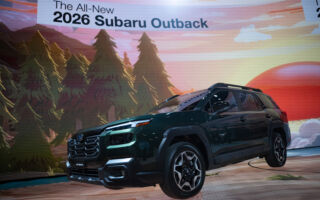 2026款斯巴魯Outback與豐田RAV4大比拼