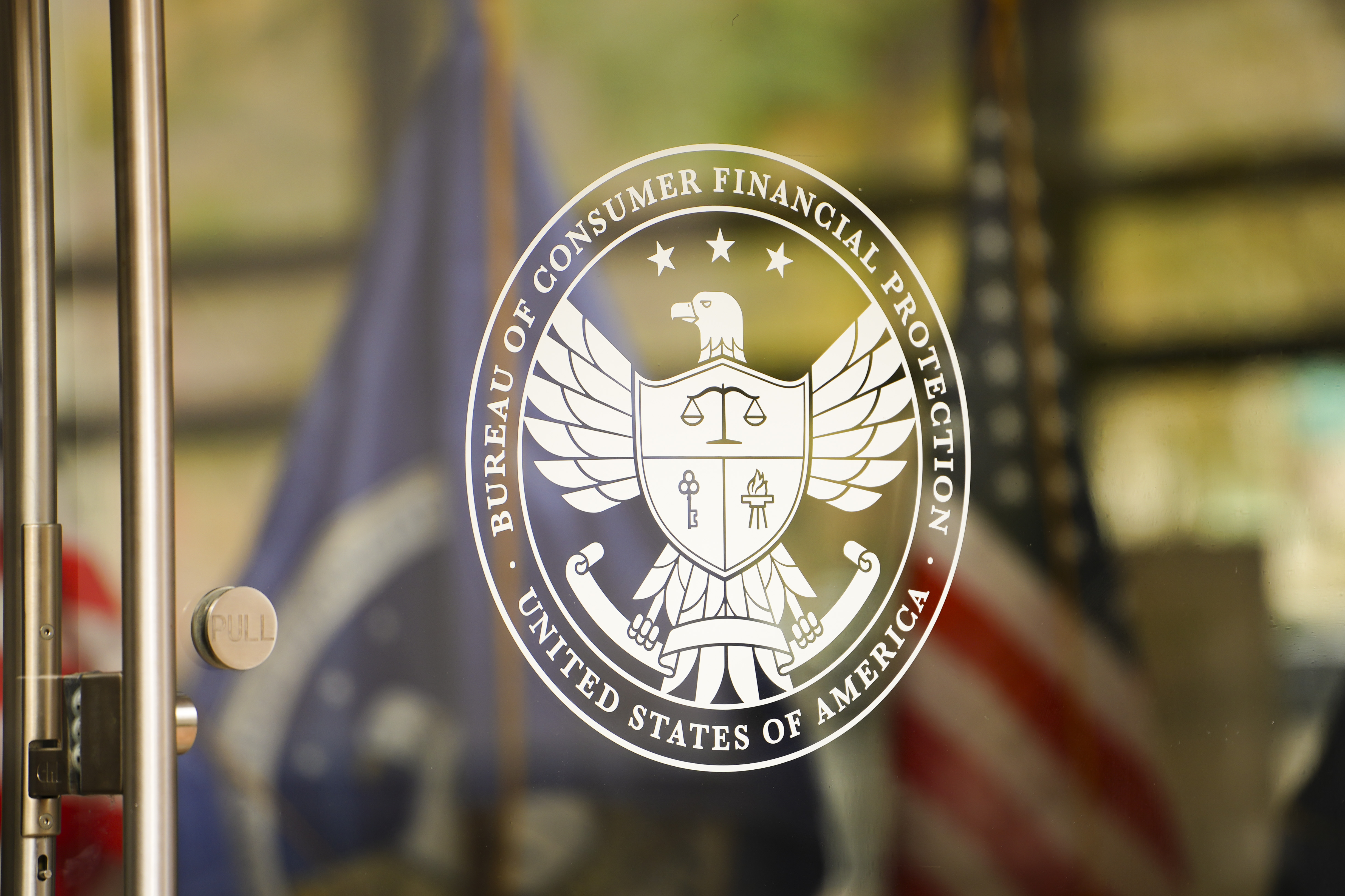 川普政府撤移民贷款保护令资深律师解读| 消费者金融保护局| 大纪元