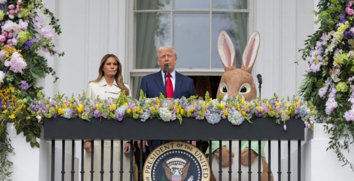 梅拉尼娅将主持芭芭拉·布什纪念邮票首发式