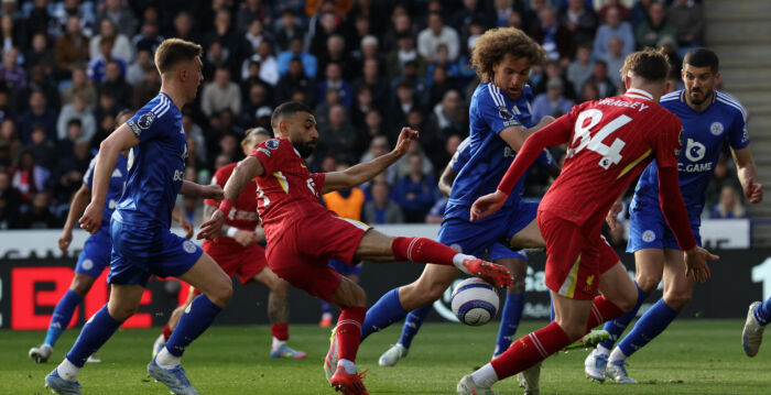 英超：利物浦夺冠指日可待 前5争夺异常惨烈