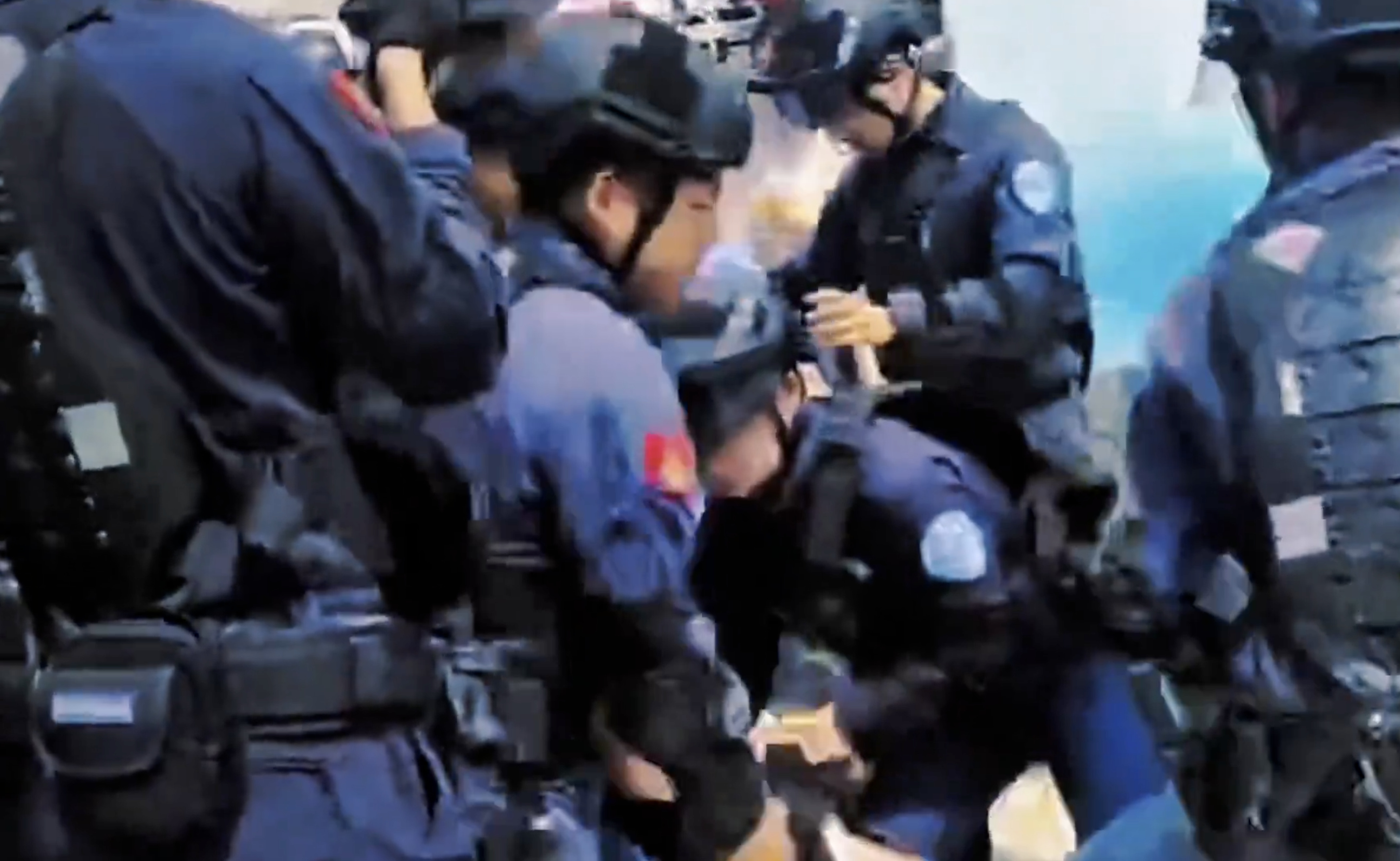 多地爆發追薪罷工潮中國經濟面臨困境｜大紀元時報香港｜獨立敢言的良心媒體