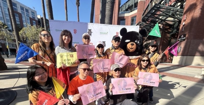 巨人队与洛基队争雄台湾文化日