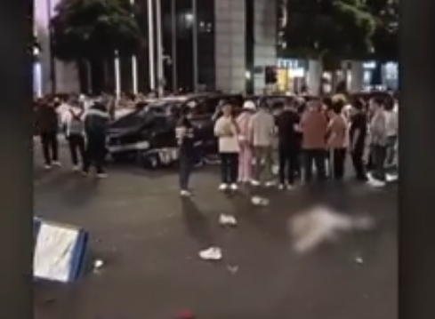 五一假期事故频发 大巴撞隧道、货车起火等