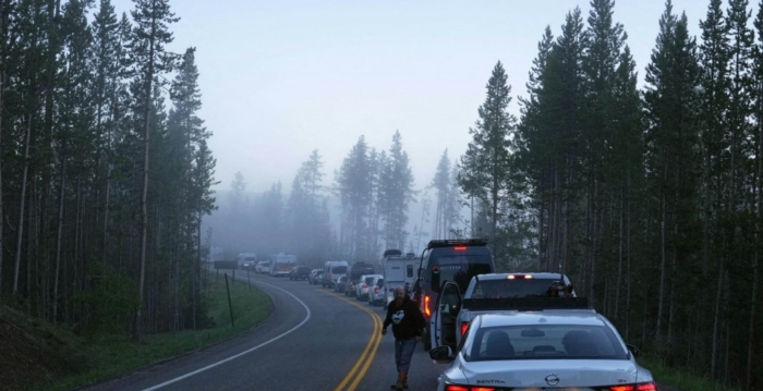 黄石公园附近惨烈车祸酿7死 含多名中国公民