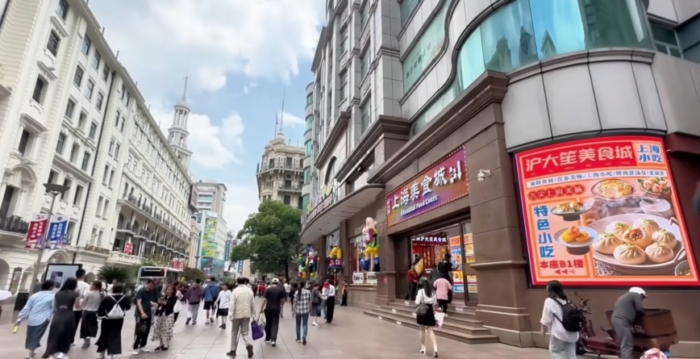 上海消费数据告急 五一市民只打卡不花钱