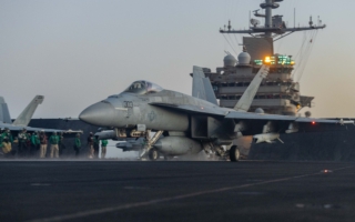 16架戰機出動 美發動史上最大規模航母空襲