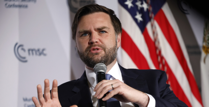 万斯：若俄未展现诚意 美将退出俄乌和谈斡旋