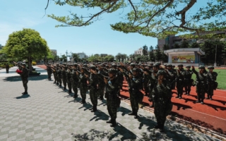 可征役男雪崩下跌 今年仅剩7万人