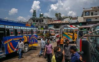 印巴维持脆弱停火 川普愿帮解决克什米尔争议