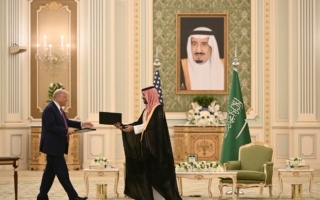 川普和沙特签战略经济伙伴协议 一文看懂