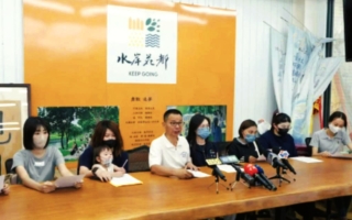 丰原私托爆14童受虐 家长痛心孩子被当抹布拖