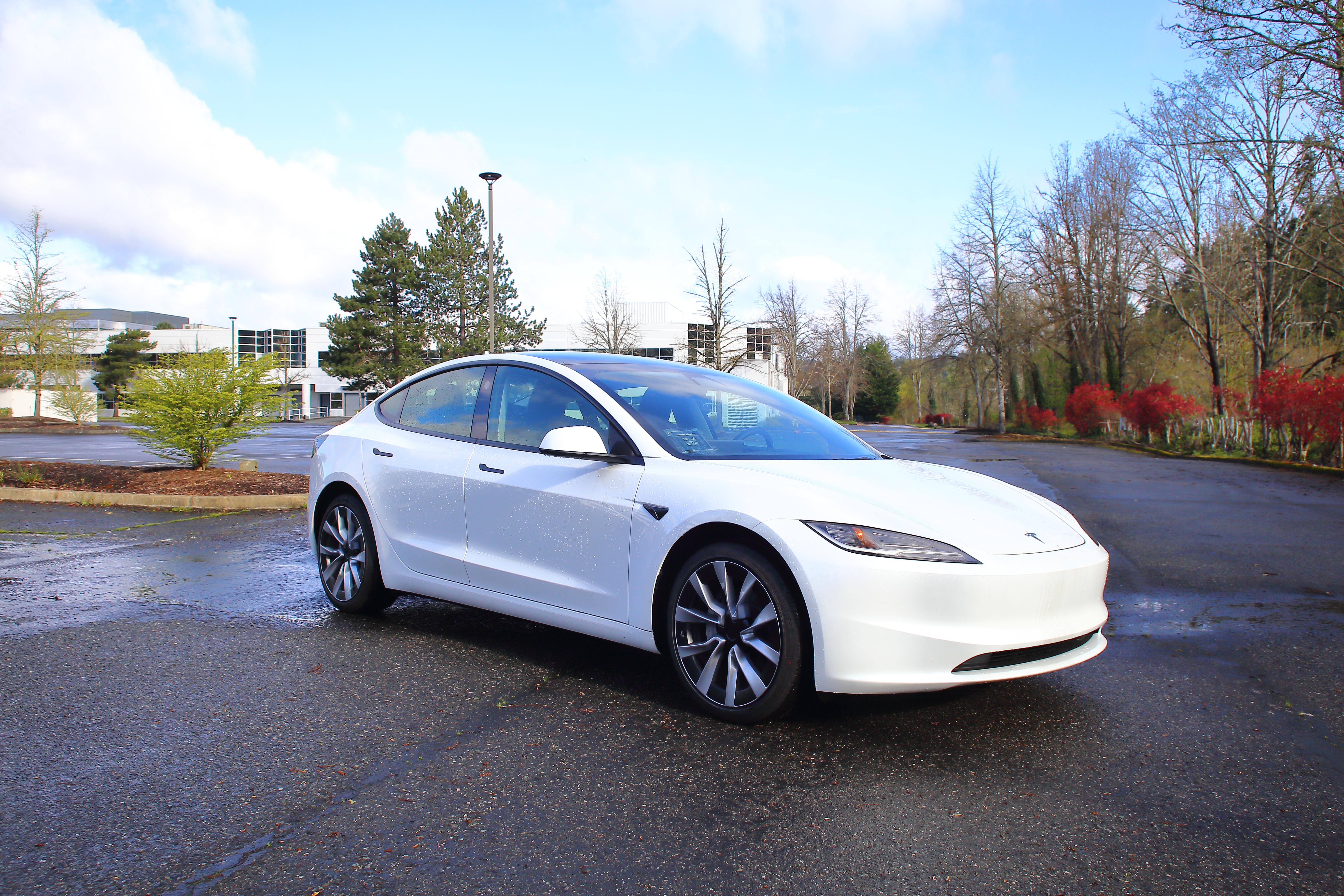 Tesla推出平價版Model Y SUV與Model 3｜大紀元時報香港｜獨立敢言的良心媒體