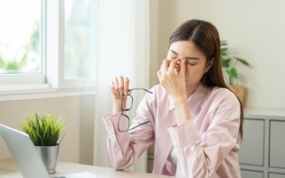 七大穴位按摩與兩款居家運動 強化血循護眼