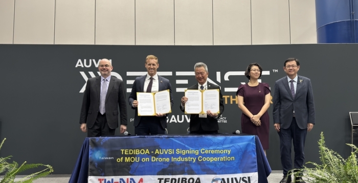 台无人机联盟赴美 谷立言：美台产业高度互补