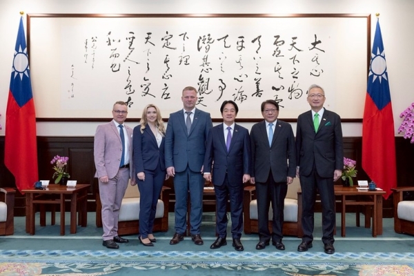 接見歐洲議會議員團 賴清德盼深化各領域合作