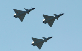 沈舟：中共吹噓的殲-10戰鬥機又露馬腳