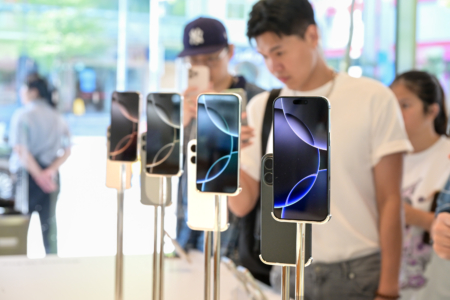 2024年9月20日,苹果iPhone 16系列新机在台开卖,此次推出4款机型,分别为iPhone 16、iPhone 16 Plus、iPhone 16 Pro及iPhone 16 Pro Max。