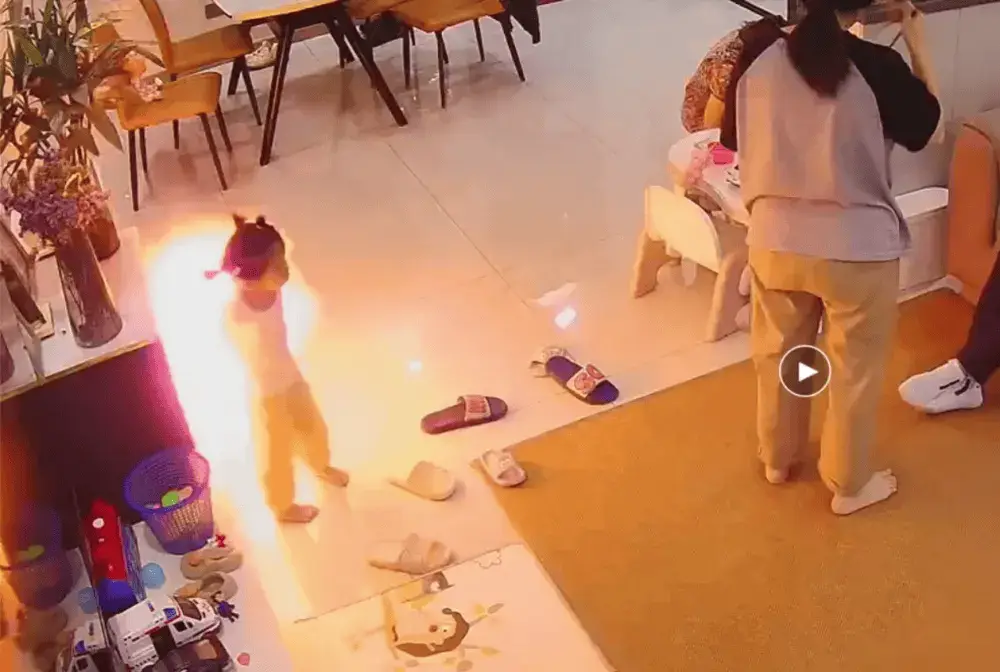 氫氣球突爆炸起火 江蘇女童汗毛頭髮被燒焦