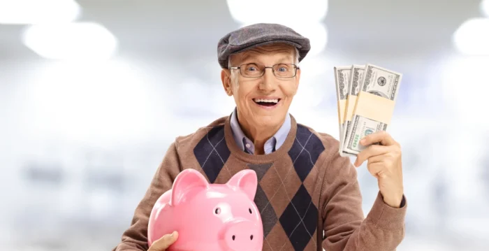 70岁中产阶级退休人士平均每月花多少钱