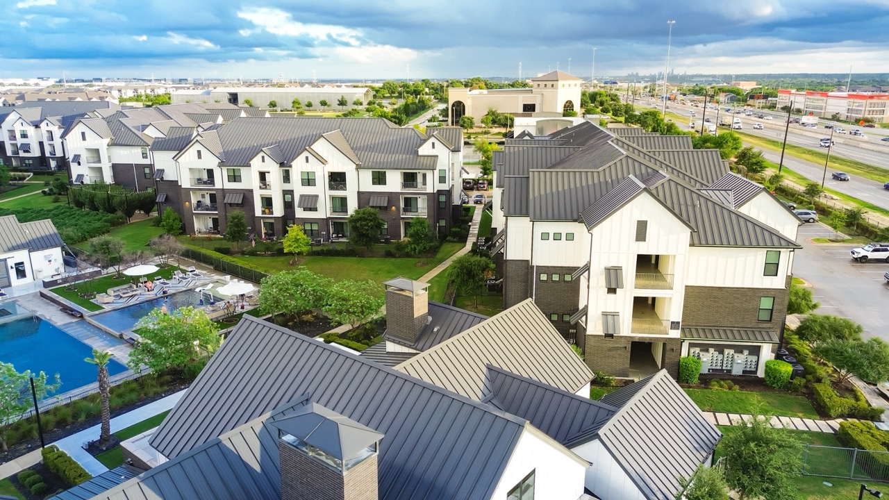 2025年中国不同城市平面设计收费差异分析