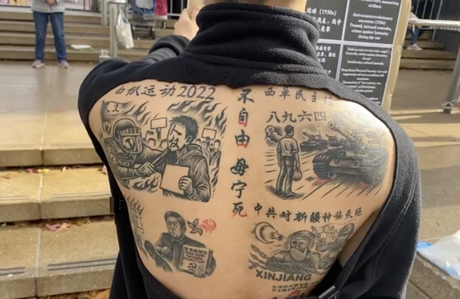 做了5 次，在一个非常黑的15 年老的纹身上。几周后进行第6 次。慢工出细活，进展很实在。 : r/TattooRemoval, image size:1602x1040