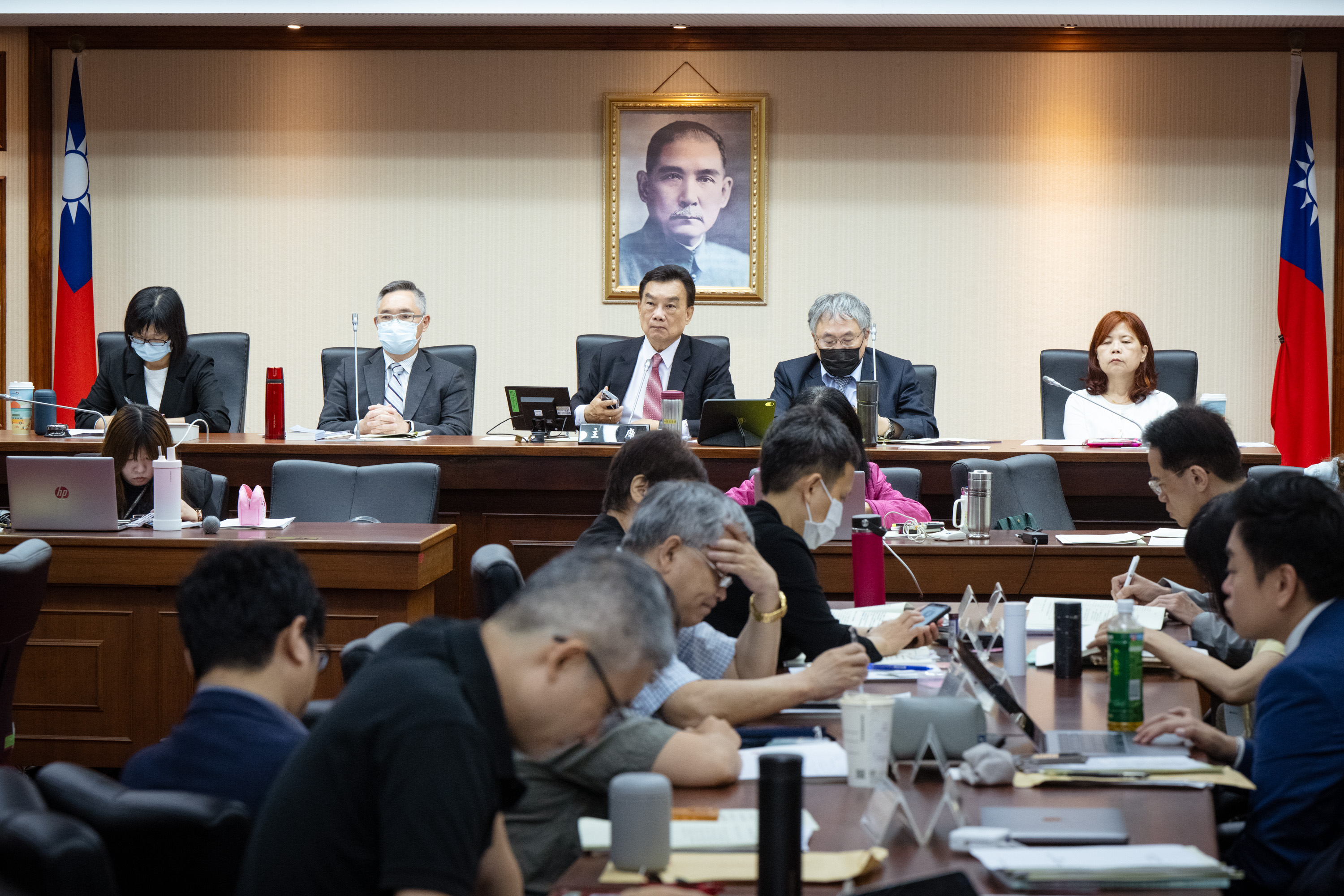 媒体议价法》草案数发部：拼年底完成| NCC | 大纪元