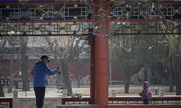 中国多省出生人口锐减超50% 生育断层加剧
