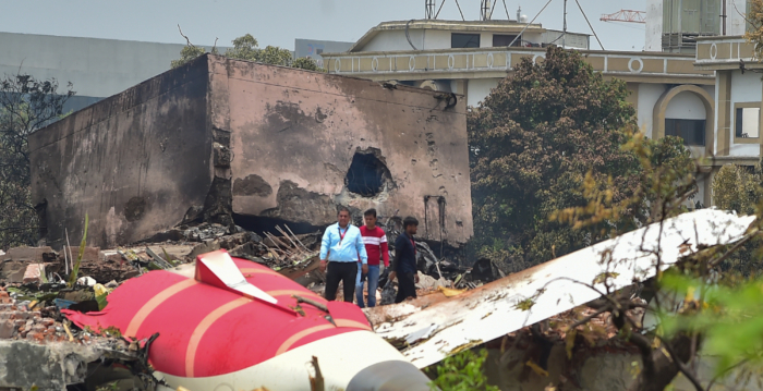 堪称奇迹 印航空难唯一幸存者如何成功逃生