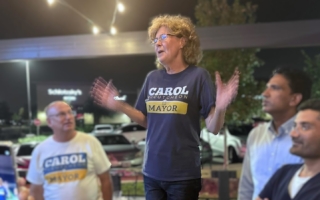 糖城首位女市長Carol McCutcheon正式宣誓就職