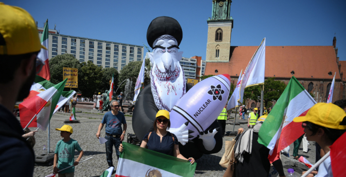 杨威：中东破局 谁家欢乐谁家愁