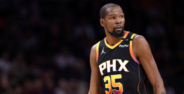 NBA:太阳队“一换八”送杜兰特加盟火箭队