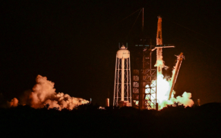 SpaceX發射「雙響炮」 成功部署53枚星鏈衛星