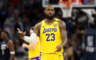 NBA：湖人隊補強猶豫不決 詹姆斯選擇施壓