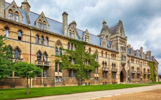 基督堂學院：英國牛津大學的「王冠寶石」
