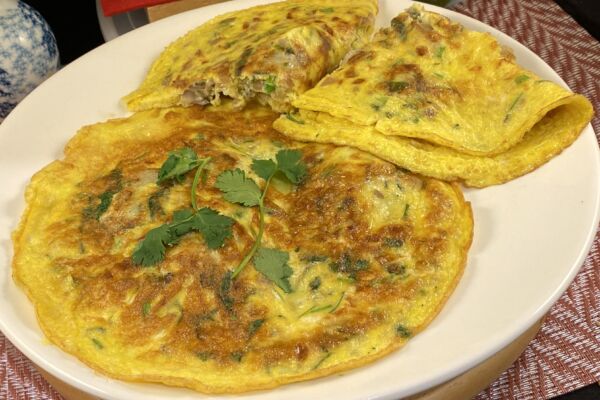【梁廚美食】生蠔芫荽「煎雞蛋」~主廚特色菜!