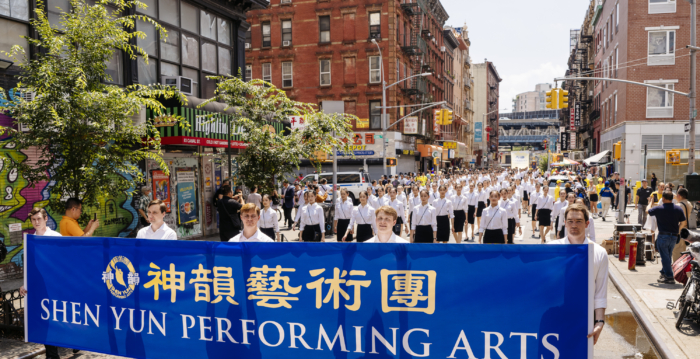 中共惧怕神韵 法轮功学员看神韵信息遭判刑