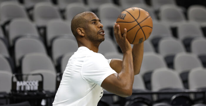 NBA:保罗游子归家 重返快船上演最后一搏