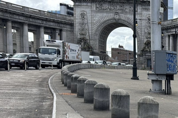 紐約華埠奪命路口風水差 過馬路須小心