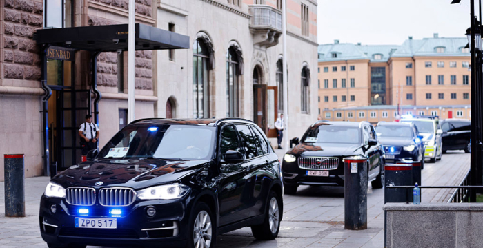 美中结束第三轮首日谈判 周二继续