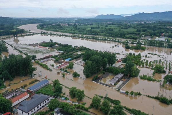 内蒙古“世纪暴雨” 游客历劫之旅 惊魂未定