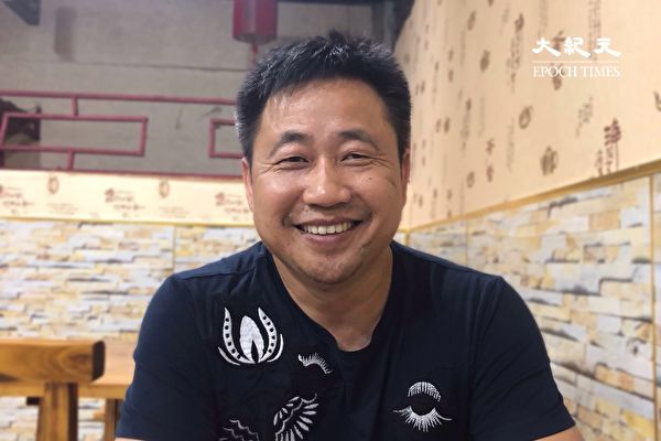 长沙中院违法推进庭审 谢阳抗议当庭解聘律师